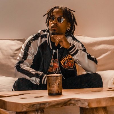 iamrahiz's tweet photo. #NewProfilePic https://t.co/kmV4sxgB4o