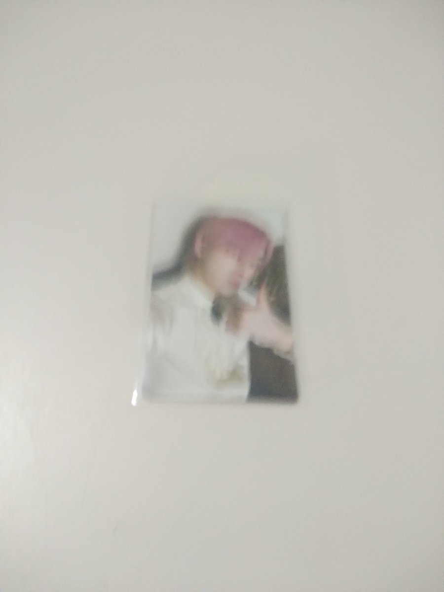 nueragi's tweet photo. GUYSSSSSSSSSSSSSSS https://t.co/HfJxIX6H1b
