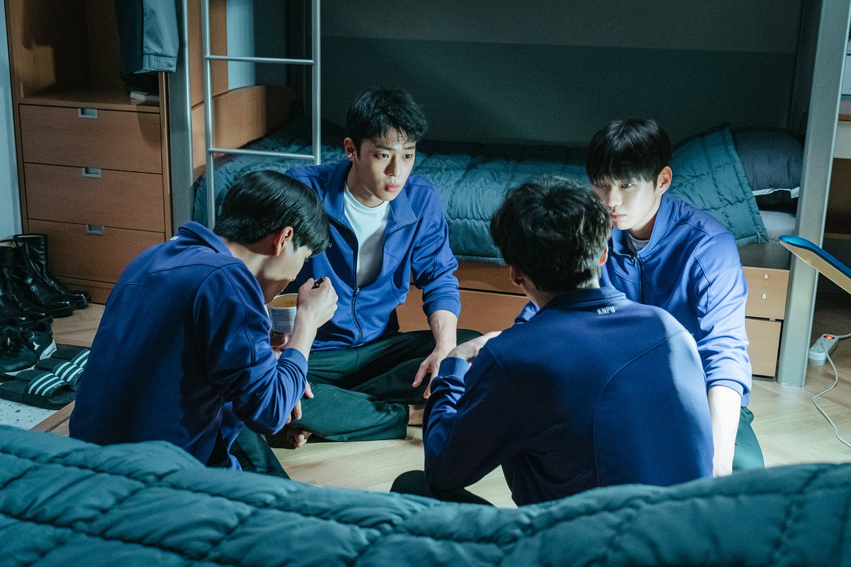 opennewsagency's tweet photo. Danities, two #KANGDANIEL #rookie articles in one week?
For more of his dorm life, https://t.co/1RiWdV9kXM

#강다니엘 #너나경 #너와나의경찰수업 #DisneyPlus #디즈니플러스 #danities https://t.co/FnsqtQGyit