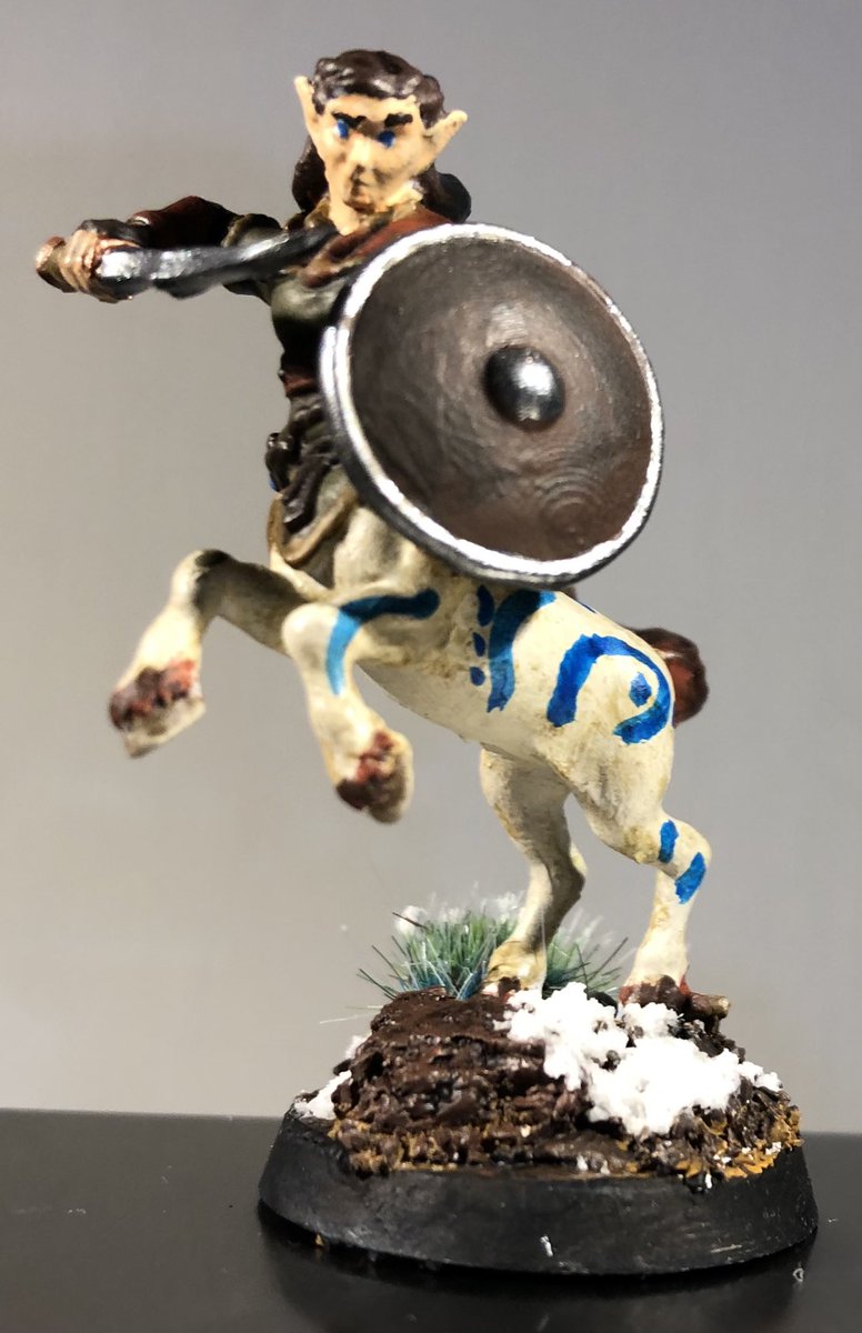 RyanWarheart's tweet photo. @WibDoesTweets My last mini of 2021. A D&amp;D characted mini I 3d printed https://t.co/7NsJFf6ebI