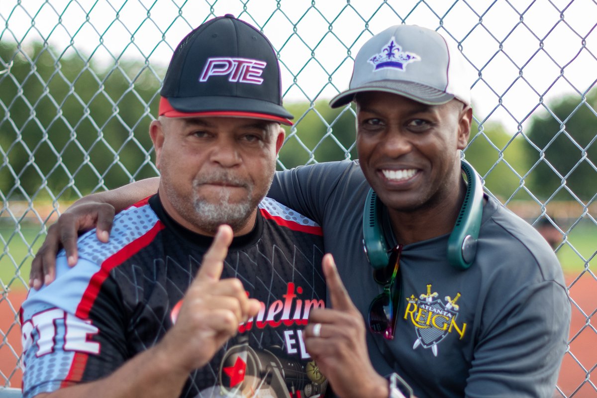 HSLsoftball's tweet photo. JOIN THE FUN IN 2022: We are looking for new players of all skills to join our league, which starts March 13. Check out the link below or come out to our recruitment event at Midtown Moon on Saturday night starting at 9:30. (Photos by Brian Bates.) https://t.co/SBdKVyJJ6f https://t.co/b3ZcSPhtzw