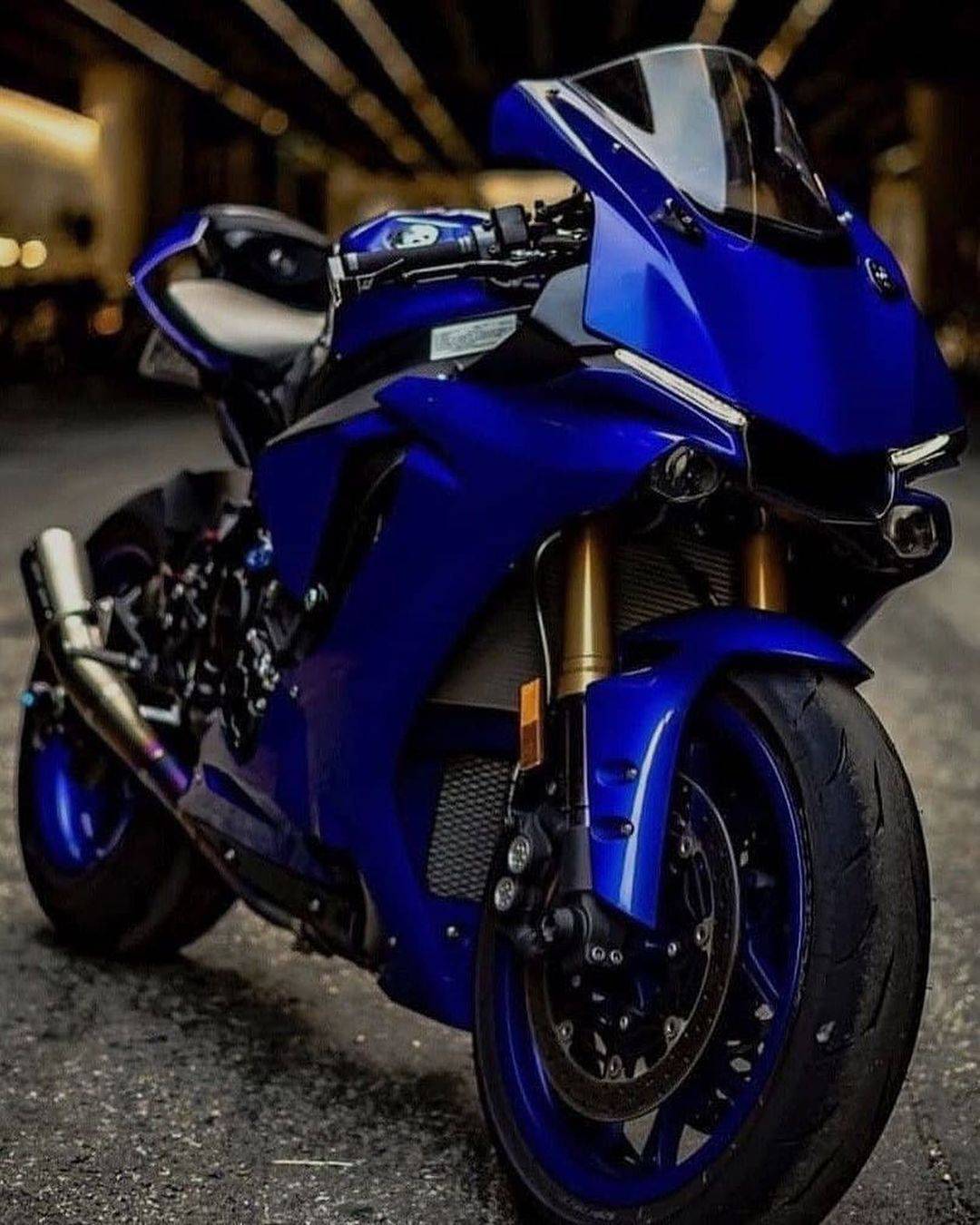 Спортбайк ямаха. Yamaha r1. Yamaha r1 неон. Мотоцикл Ямаха р8. Yamaha r1 Sport.