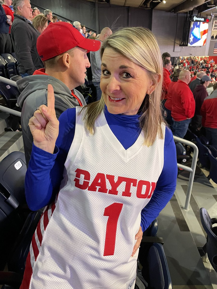 GoApril's tweet photo. Welcome home Obi! #Dayton6th #Knicks https://t.co/0ZXU6D7Ubh