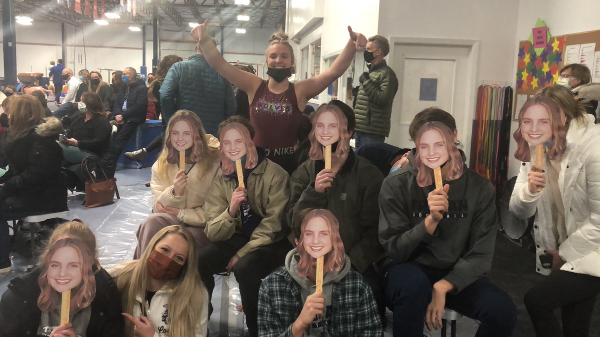 AthleticsCG's tweet photo. π€ΈββοΈWill the real Cassidy Barnes please stand up! #shebecg #seniornight #todaystheday https://t.co/4AoMOzgHtS