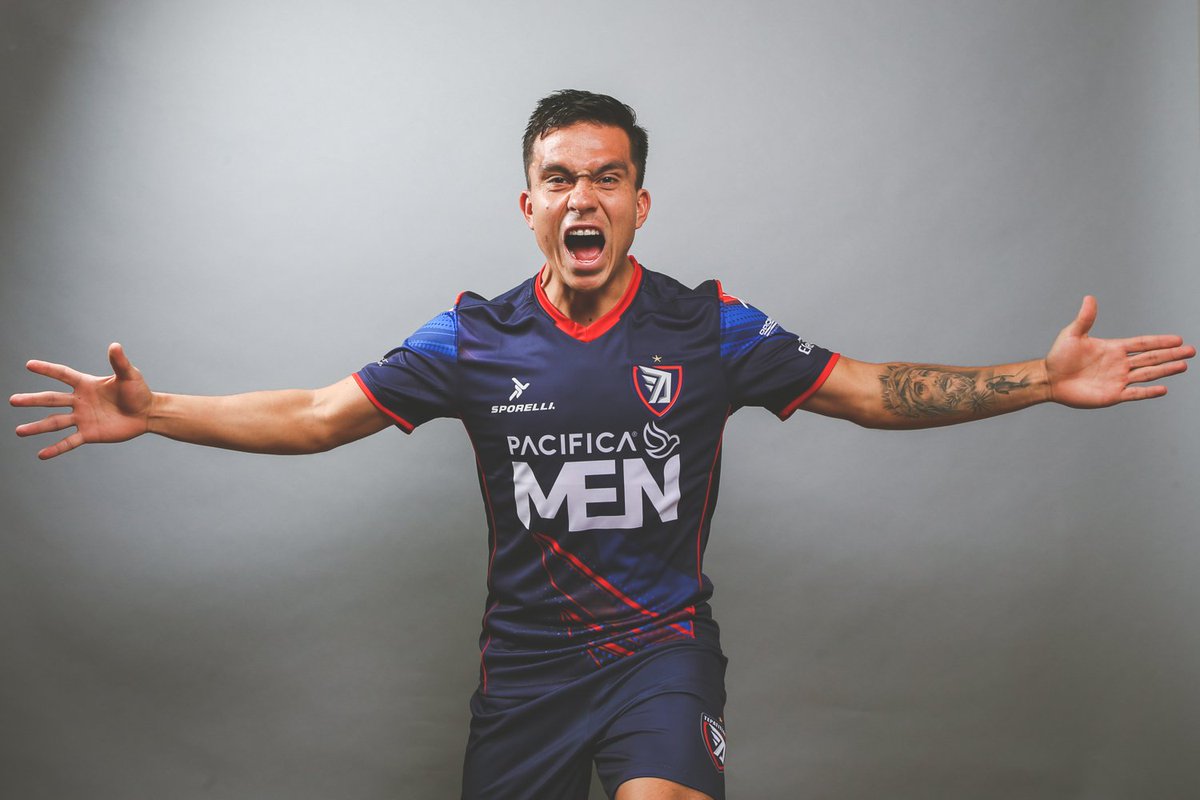 osvaglezz's tweet photo. Vamoooos  @TepatitlanFC https://t.co/9Tl7OhMT0U