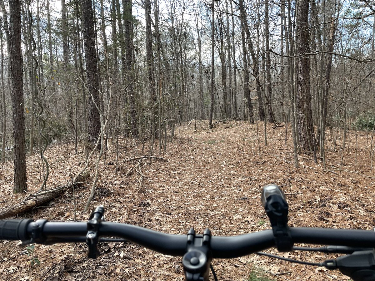 JimQualls's tweet photo. I enjoyed my #bikeride today all around #PeachtreeCity & mixed in some off-roading — and OVER THE TRAFFIC. Also, enjoyed conversation out on the patio at Starbucks with a friend I’ve known for years. Had a great time. #nothibernating https://t.co/8RHckIdOqu