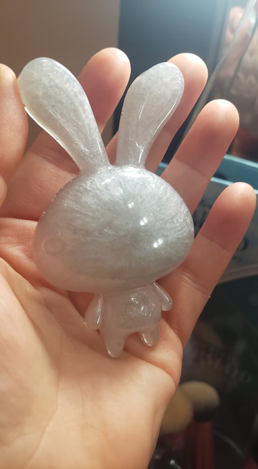 BunlumiArt's tweet photo. Now in Shimmering Silver!

https://t.co/vSQ1pirlIu

#etsy  #etsyshop #charm #keychain  #gummybear  #keychaincharm https://t.co/4LZoTSlmxD
