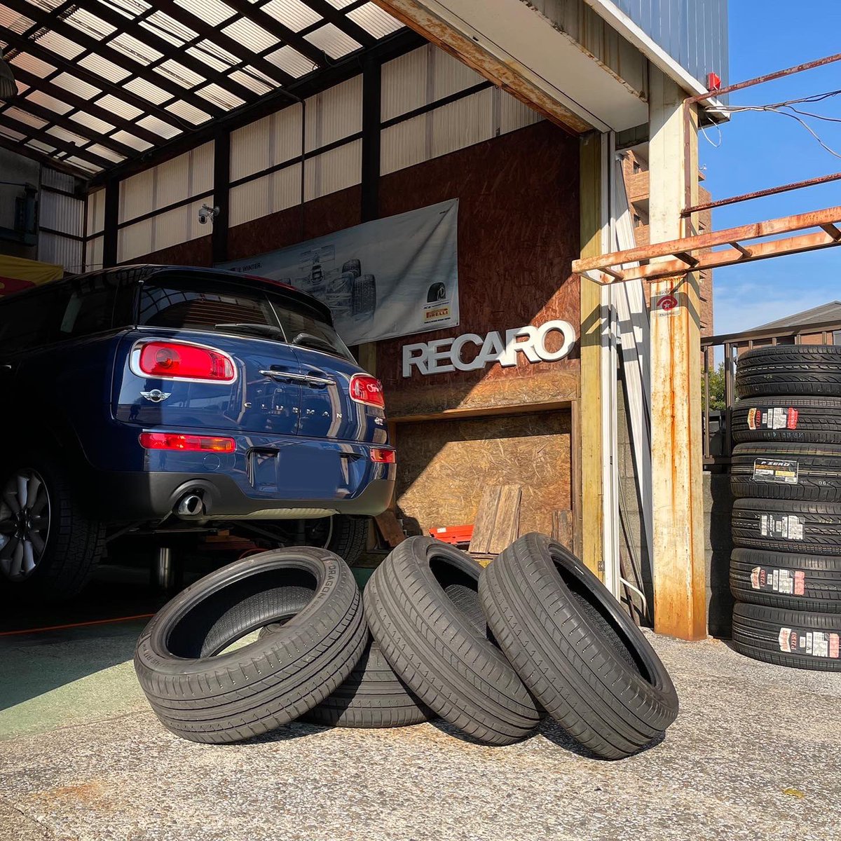 本日降雪予報出ております☃️
雪が降らなくても路面凍結にご注意下さい🙇‍♂️
シュアラスターラボ代車のクラブマン君はバッチリ冬支度済みです👍
1月のご予約まだ若干ございます

lab@surluster.co.jp
0120-893-128

#シュアラスター
#シュアラスターラボ
#クラブマン
#スタッドレスタイヤ 
#ミシュラン
#雪