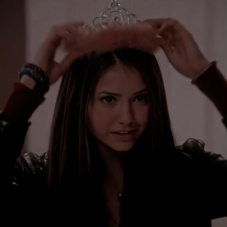 Una corona que me prestó Caroline