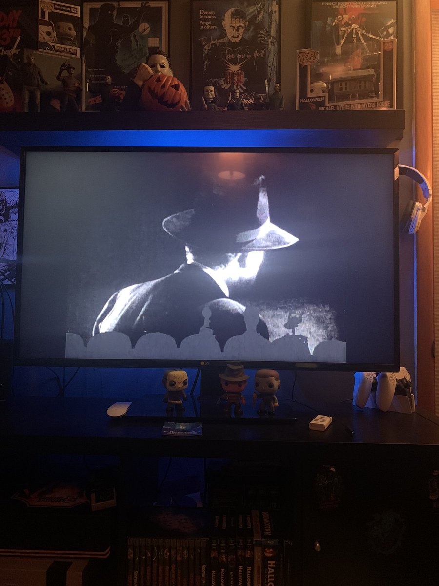 SideburnGeek's tweet photo. Joel put his hand over a singing woman's mouth on the screen sound was muted. The other was inserting the sound ofthe dudes peeing when their back was turned. If you have read The Amazing Colossal Mystery Science Theater Guide this was apologized for. https://t.co/OfpXzpVaXs