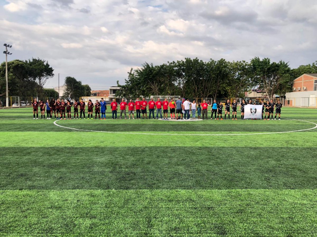 panchesport's tweet photo. Polideportivo Manuel barco mora los patios. https://t.co/9kUZDaj1yp