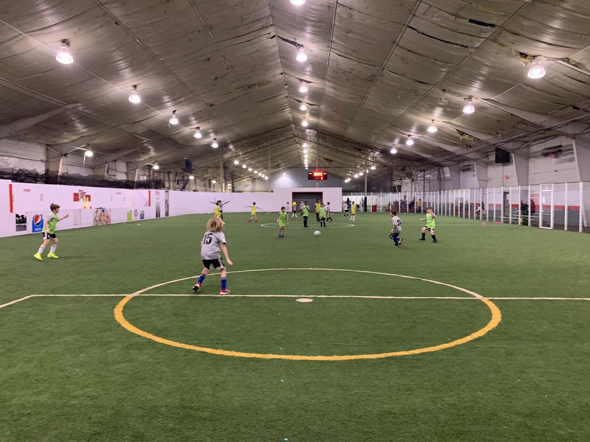clubohionorth's tweet photo. OUFC SELECT Winter Training sessions began tonight! Love watching these players working and growing in the off season. โฝ๏ธ๐ฅ #WeAreUnited #AboutThatWork #AttitudeAndEffort https://t.co/qNgx1TkMj2