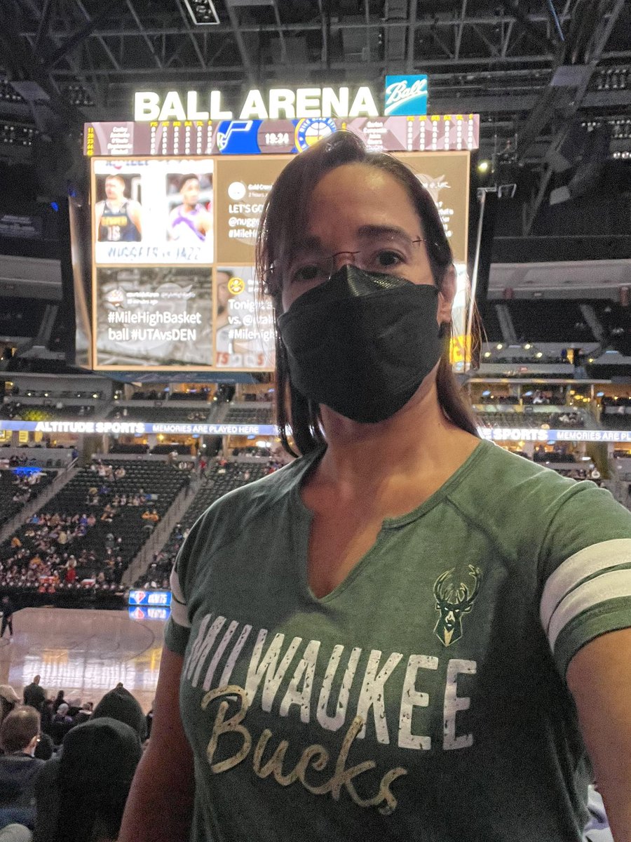 Laura Strong tweet media