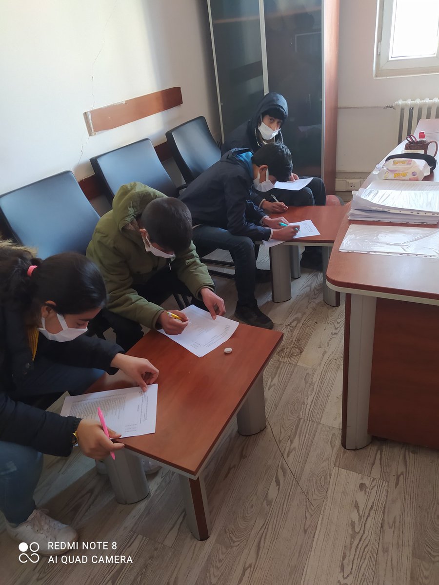 AzlagCesur's tweet photo. 8. Sınıf öğrencilerimize Mesleki Tercih Envanteri uyguladık. Rehber öğretmenimiz Yusuf Yavuz ve branş öğretmenlerimizle Öğrencilerimizin gidebileceği liseleri belirledik..ABAD @mardinilmem
@artukluilcemem @mehmeteminduya1 @AzlagCesur https://t.co/lqk994V5Sy