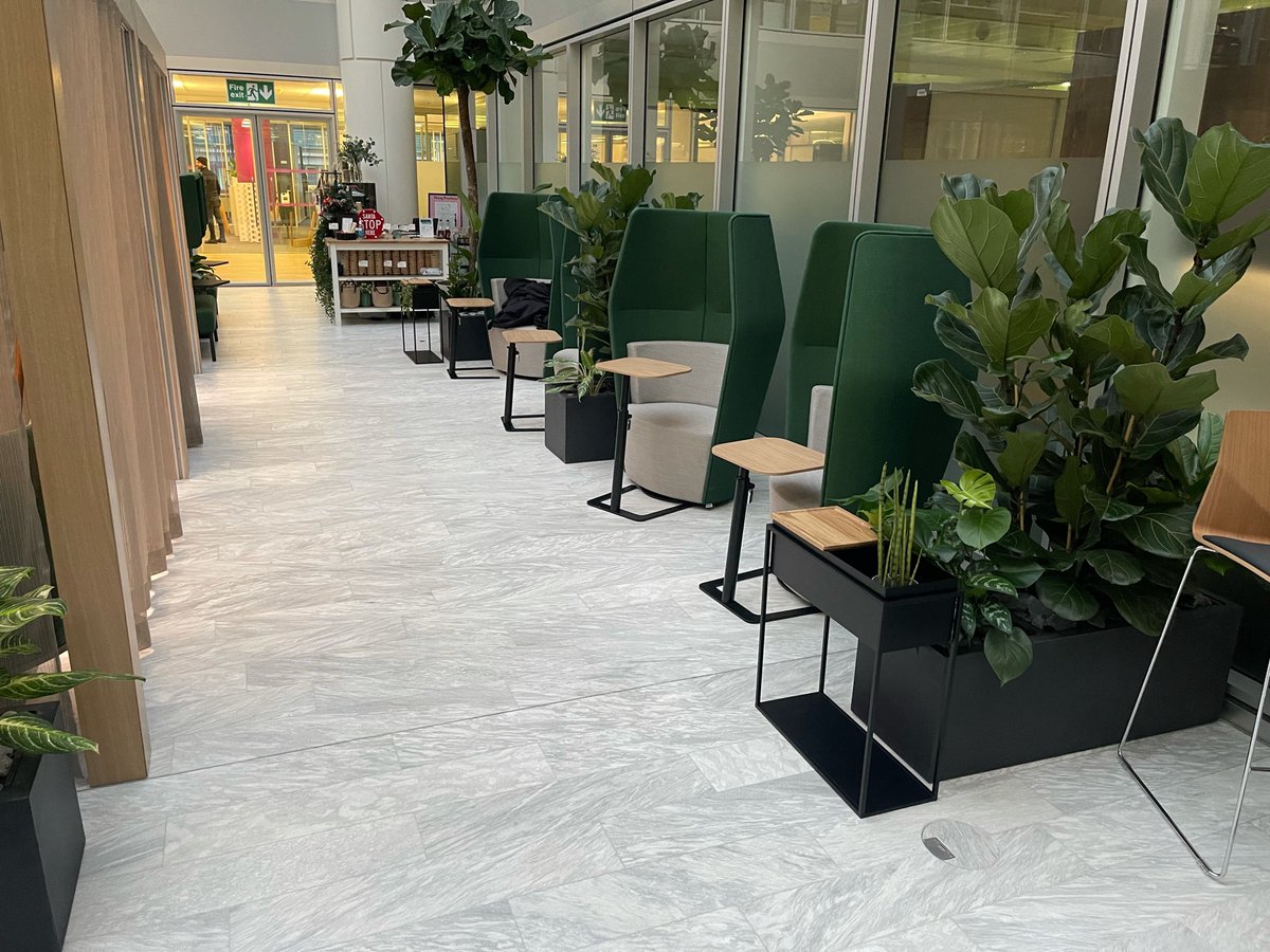 Our client wanted to see what it would be like to have a #hybridworkplace and if it would suit their style of working. 

We converted the Atrium in their London office into a multi-area workplace paradise.

#Furniture by Boss Design, Connection, Ocee Design, Allermuir.
