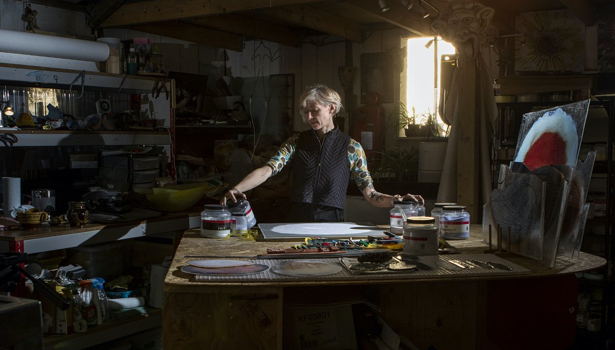 ‘Sustaining Craft Business Practice’
FREE, online course for #Scottish #craft practitioners in any discipline, providing #professional #business skills to establish or re-structure a #business.

lews.uhi.ac.uk/courses-starti…

Photograph of Amanda Simmons Glass by <a href="/kimayres/">Kim Ayres</a>