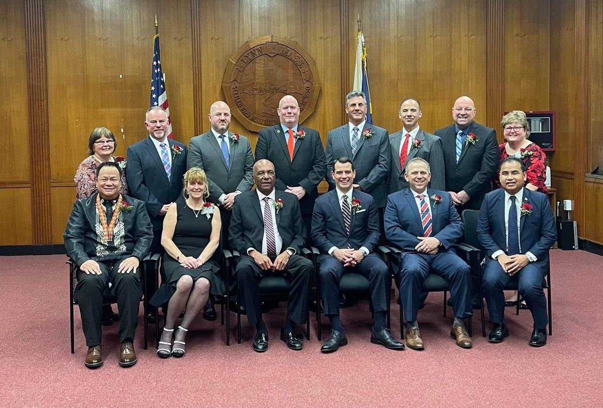 MABUHAY! 🇵🇭

LOOK: The Philippines’ consul general in New York, Elmer Cato, joined the Filipino community in congratulating former Cebuano youth leader, Coco Alinsug, for becoming the first Filipino and openly gay candidate to win as city councilor in New England. | 📷Cato