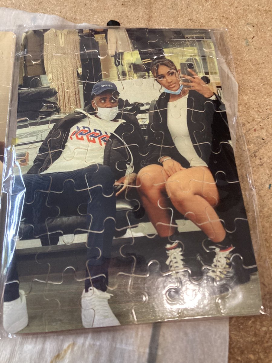 Preciousdesignz's tweet photo. #ValentinesDay #puzzles #YouTubers #SmallBusiness #smallbusinessowner #nique #dbacon #preciousdesignz text 786-224-4125 to order 💛 https://t.co/wHzdHQOOMD