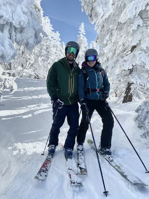 In the spirit of interview season and sadness over rising Omicron numbers, I promise to all of you applicants that it will get better. <a href="/JoeHeiler/">Joe Heiler M.S., M.D.</a> first assisting @JohnVosslerMD on an AVR/Ascending and some powder time! <a href="/UofUCTSurgery/">UofU CT Surgery</a>