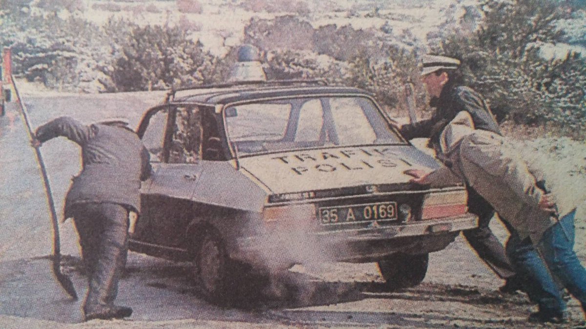 Herkesin başına gelebilir 🙃🙃🙃

🗓️ 1980'ler...

📍 İzmir 

#tbt
#polis
#tarihtepolis