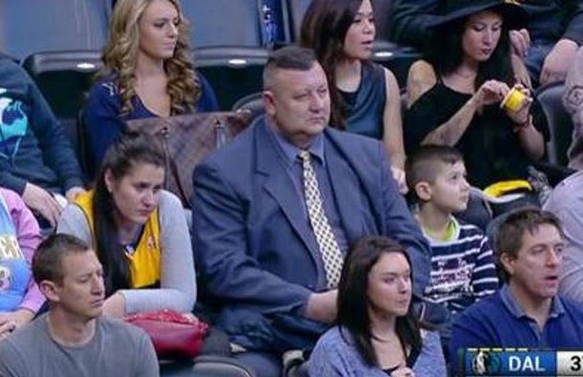 RT @blazers_palace: Jusuf Nurkic’s Dad waiting for Herro in the parking lot https://t.co/pCskXjFVvo