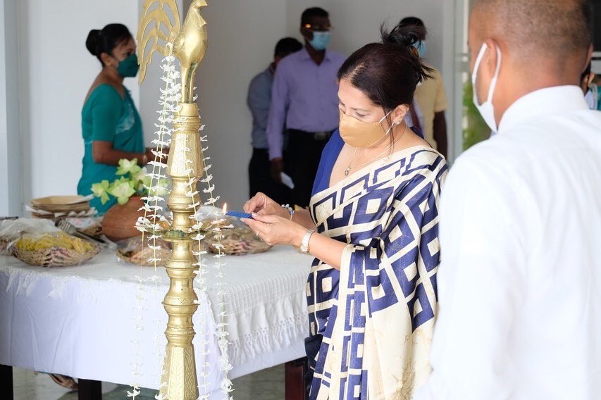 CIAR_SriLanka's tweet photo. CIAR welcomed the dawn of the New Year 2022 in a solemn mood being ambitious for a prosperous new year ahead with the participation of Ms. @DeirdreDe Director AASL, Director in charge for Domestic &amp; Regional Aviation, AASL staff and other stakeholders. https://t.co/2PPTqbwTtH