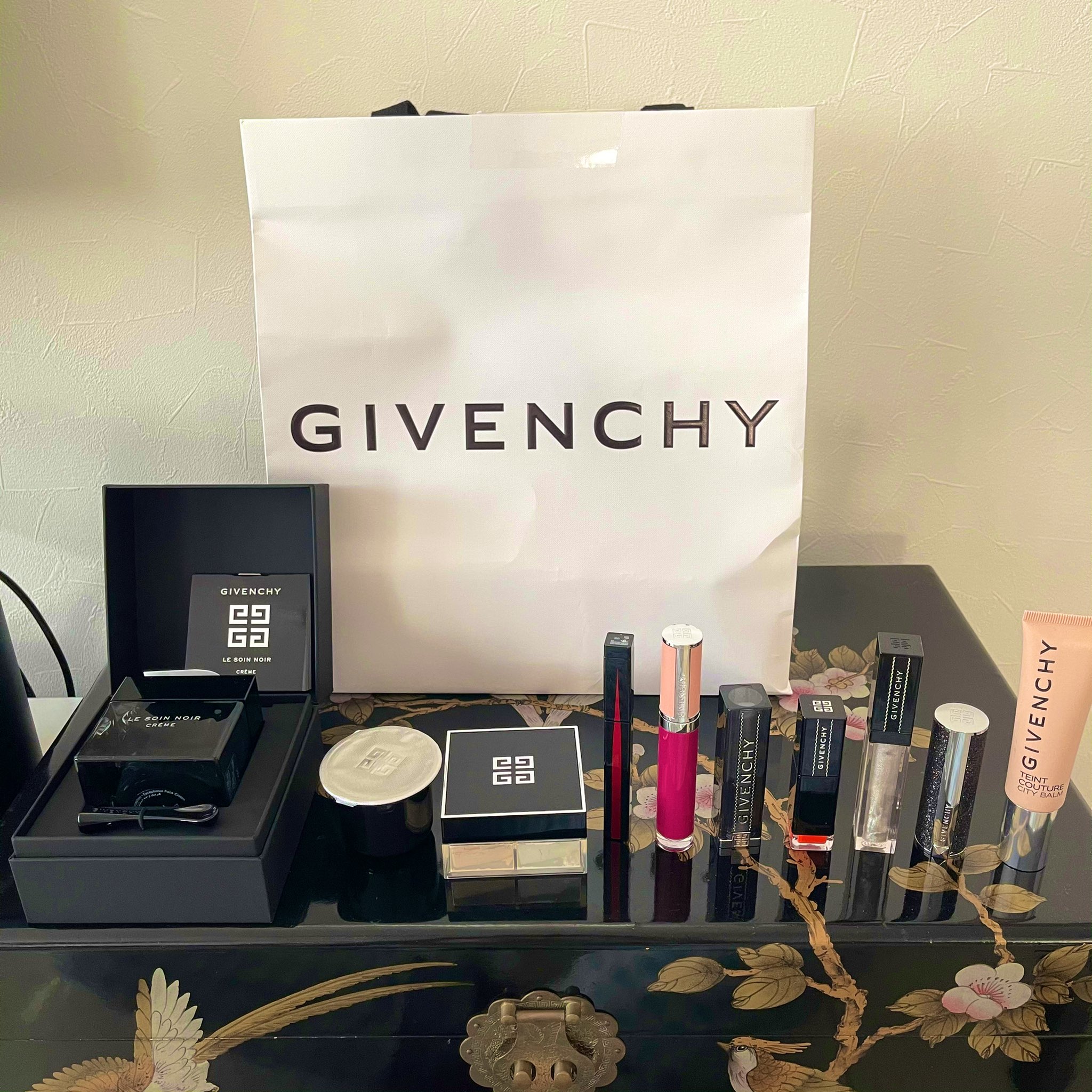 GIVENCHY 福袋 www.krzysztofbialy.com