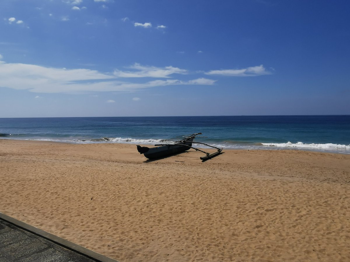 Måste tydligen lämna detta och åka tillbaka till Stockholm på måndag. Vill. Inte.