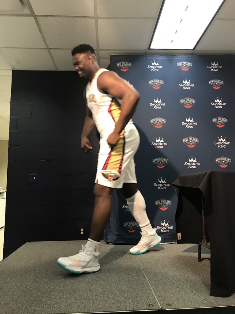 DukeNBA's tweet photo. Zion leaving New Orleans for the Knicks when his contract is up. https://t.co/nKtkhK3m3M