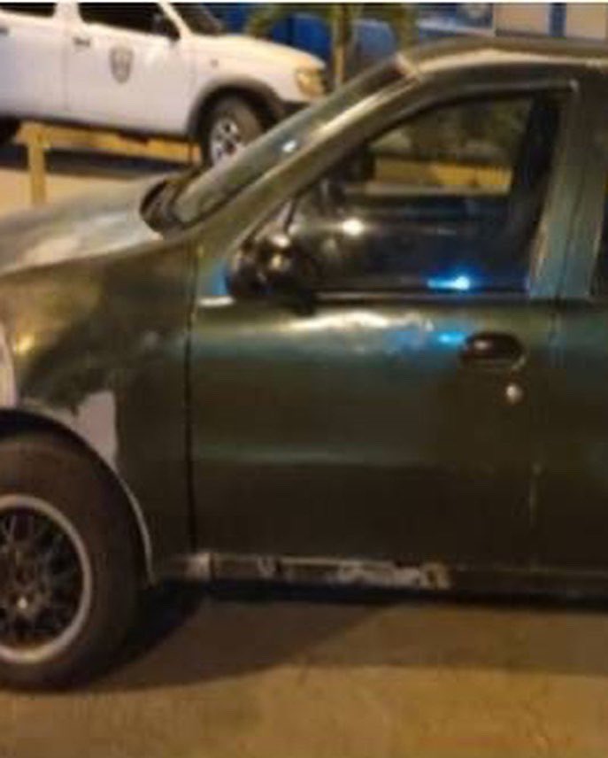 #CICPC capturó un hombre que fabricaba prendas alusivas a organismos policiales y las suministraba a bandas delictivas en Aragua. 
instagram.com/douglasricovzl…