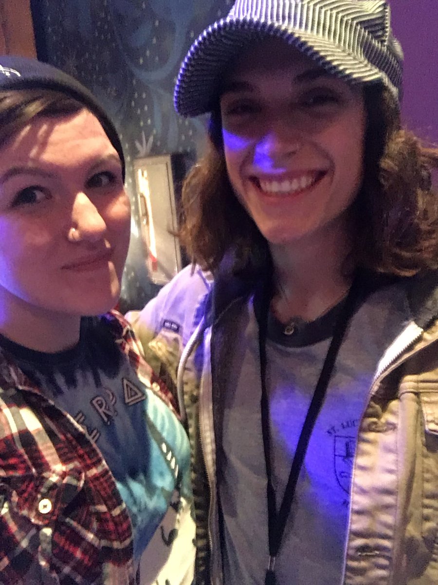 StaySunkMeg's tweet photo. it's been 6 years since I last hung with the dudes 🥺 I still regret not getting a Shrek pic w otto #tbt https://t.co/SIxetAYLcR