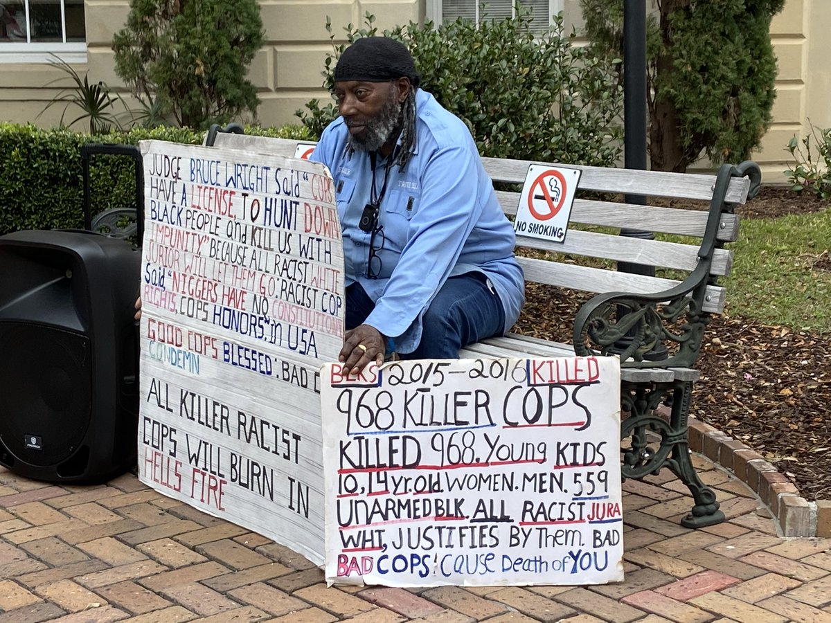 BlairSabolTV's tweet photo. As seen in front of the Ninth Circuit Solicitor’s office #JamalSutherland (warning: some explicit language) https://t.co/FmsJLT1CZz