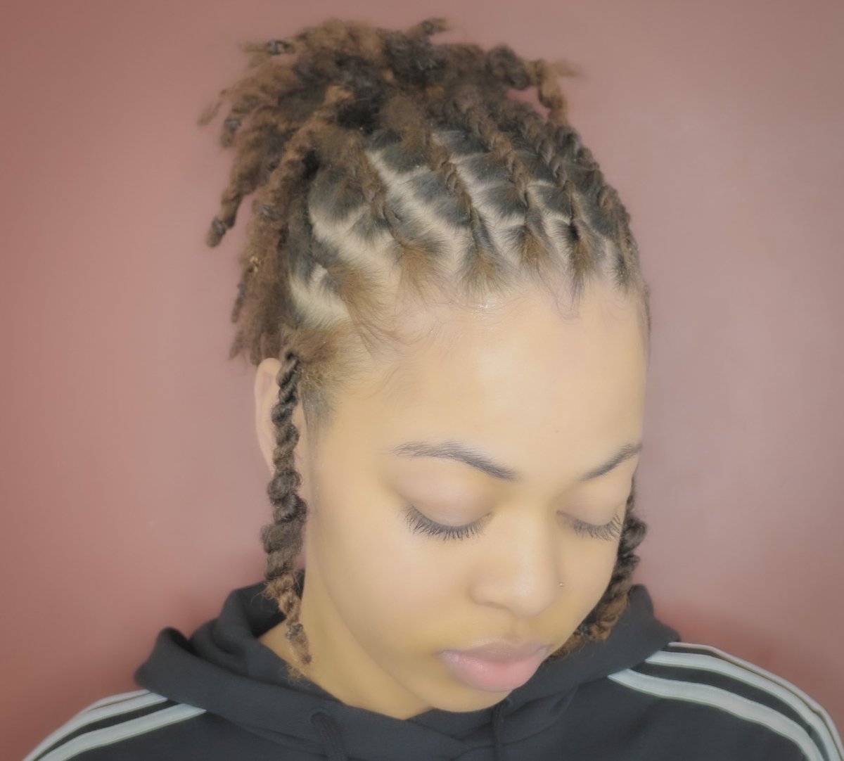 iLoc_Smith's tweet image. Clean, Cute, and comfy style. Find me in Camden, South Jersey, Philly &amp;amp; Delaware. Come get a Retwist and style. We don’t say dreadlocks!