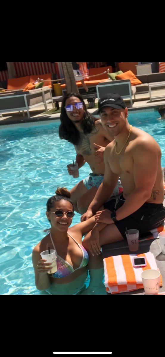 MateoVuelvas's tweet image. Happy OG day to the brother @ThePrideCoach 🙏🏽