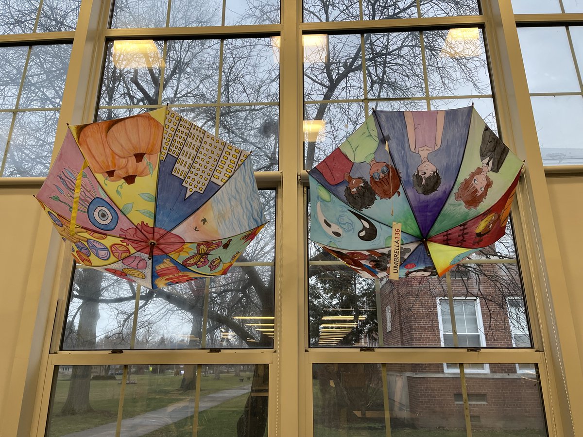 RLSD_Beavers's tweet photo. . @RHS_beavers art students are participating in this year's Umbrella Project through @LEAF_Ohio. Their umbrellas are displayed in the Media Center, where students and staff are encouraged to make a donation toward their favorite design.

Great work by all!

#WeAreRiverside https://t.co/KVXaRXrvGi