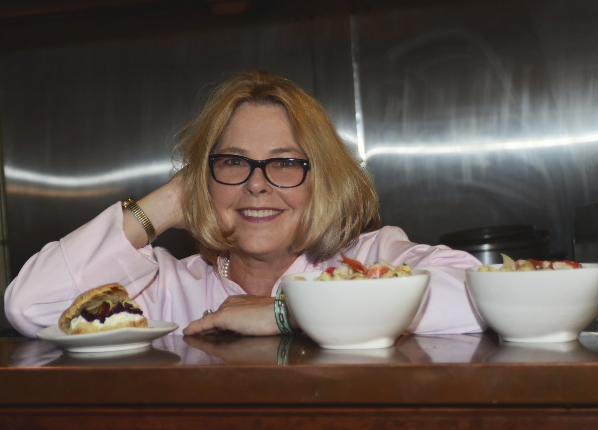 Sizzle & Swing tweet media