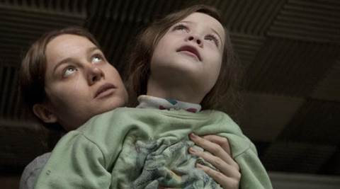 LL_Dono's tweet photo. Le film #ROOM quel choc !
Bouleversant et inattendu, malgré son récit sordide.
Un drame émouvant, au delà des traumatismes.
La séquestration d'une jeune fille, devenue mère dans sa prison.
Un scénario prenant et beau, triste et plein d'espoir.
Foncez le voir sur @NetflixFR 👍🏻 https://t.co/JIRgzF1tAv