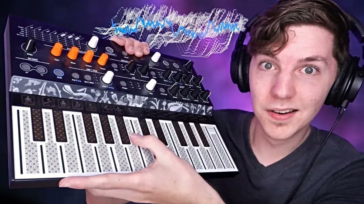 ZentralMedia_PT's tweet image. Depois de alguma falta de stock a nível mundial, ele está de volta na versão limitada #microfreakVocoder, de volta ás lojas! #Arturia #Microfreak actualização grátis, com possibilidade de usar as tuas próprias tabelas de ondas #wavetable , 
buff.ly/320Dcu5