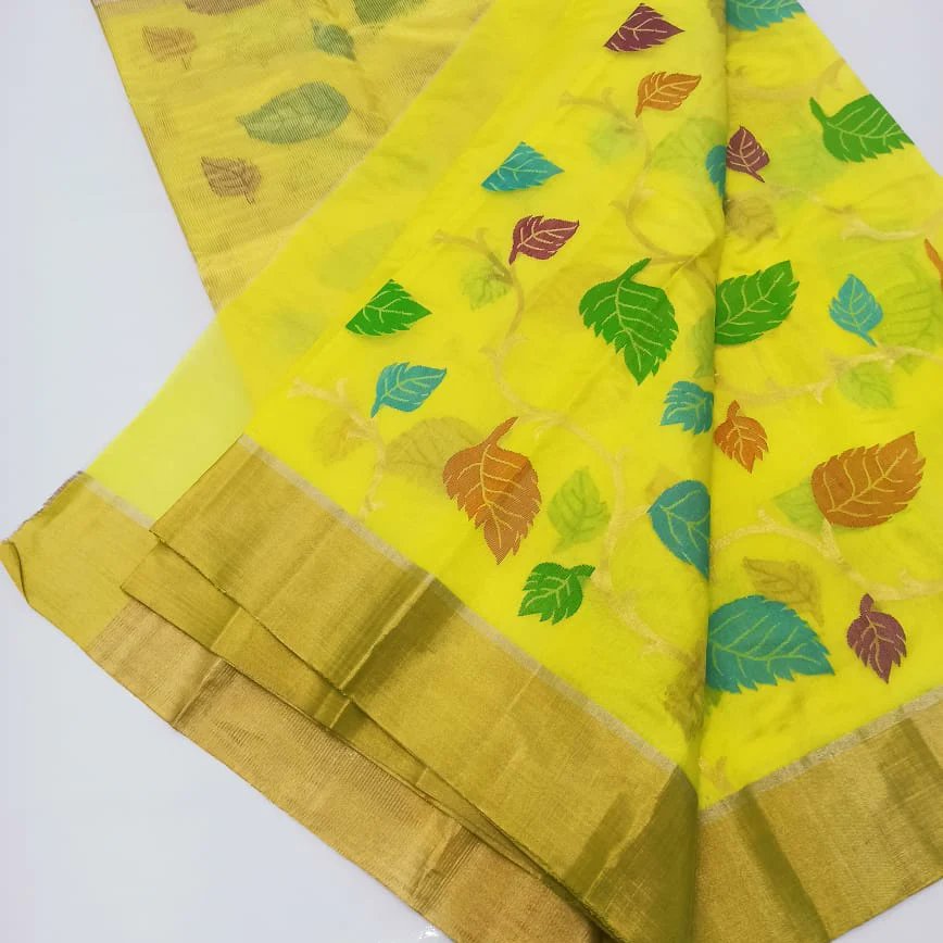 shadesofyarn's tweet photo. Chandheri Handloom Pattu Silk Saree.

For more details please whatsapp on 9717200407

#handloomweaving #chandherisarees  #sareelove #sareedraping #sareelover #sareecollection #shadesofyarn https://t.co/1MrlzCuNdK