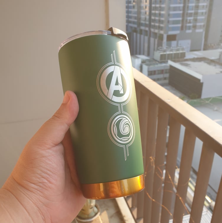 MarvelThaiFan's tweet photo. แก้วเก็บอุณหภูมิ Thor, Loki, Black Panther Stainless Tumbler จาก #IgniteStore สวยมากๆเลย ชอบการเล่นสีประจำตัวละครแบบของ Loki ที่เป็นเขียวกับทอง
ไปดูรายละเอียดได้ที่
https://t.co/5yb8rhXdJl

ป.ล. ถ้าใครซื้อผ่านลิ้งค์นี้ จะเป็นการสนับสนุนเพจเนื่องจากทางเพจจะได้ค่าคอมนิดหน่อย https://t.co/1d755gTOdz