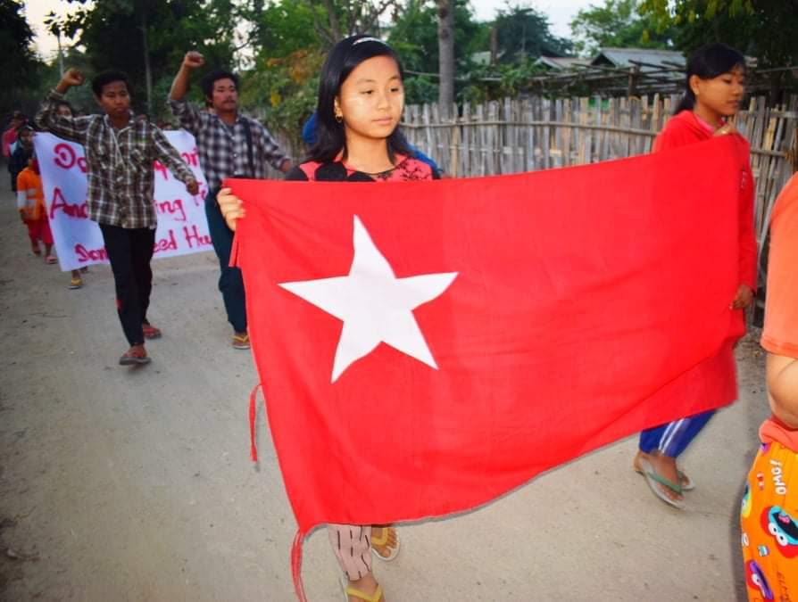 MaiLomKyawAung's tweet photo. Anti-coup revolutionary strike in Sagaing's #Yinmapin, Kyaysakya Vlg as usual.
#2022Jan13Coup #FreezePaymentsToJunta #WhatsHappeningInMyanmar https://t.co/TjjU2mt5SS