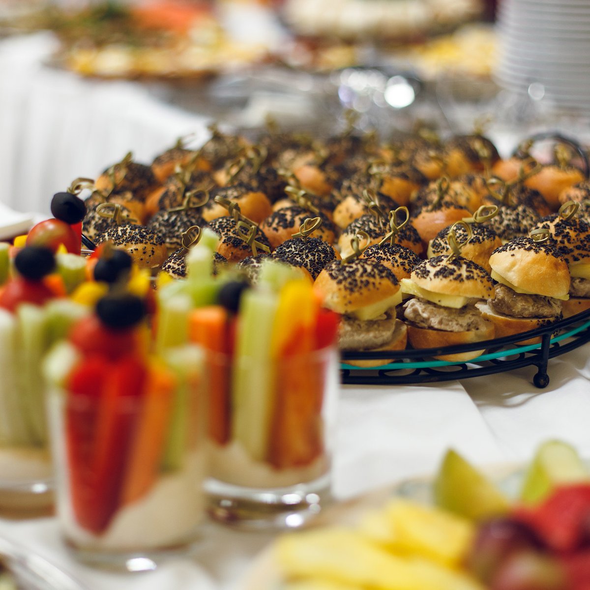 Jacks_Catering's tweet photo. С наступающим Старым Новым годом!🎄
Вкусный праздник продолжается!🥳
Приятного аппетита!🤗

https://t.co/cEMYzgb23i

#праздник #еда #кейтеринг #catering #Москва #фуршет #банкет #доставкаеды #новыйгод #новогоднийстол #fooddelivery  #cateringmoscow #event #newyear #фуршетныйстол https://t.co/7U2lEcgzWC