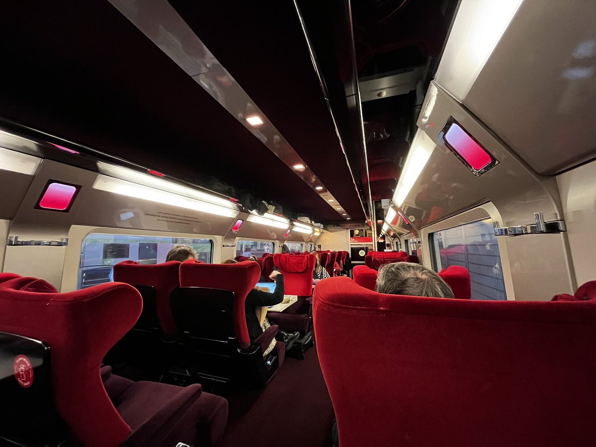 kridesco's tweet image. Encore une belle prestation de @thalys_en pour ce voyage vers Bruxelles-Midi!