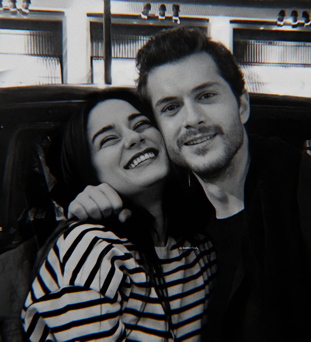 cstansl's tweet photo. 🤍

•#AlperenDuymaz   •#EceYasar https://t.co/nTj3FtI5DJ