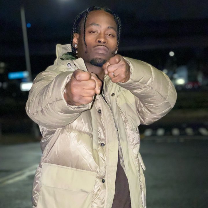 6ambu_Starr tweet media