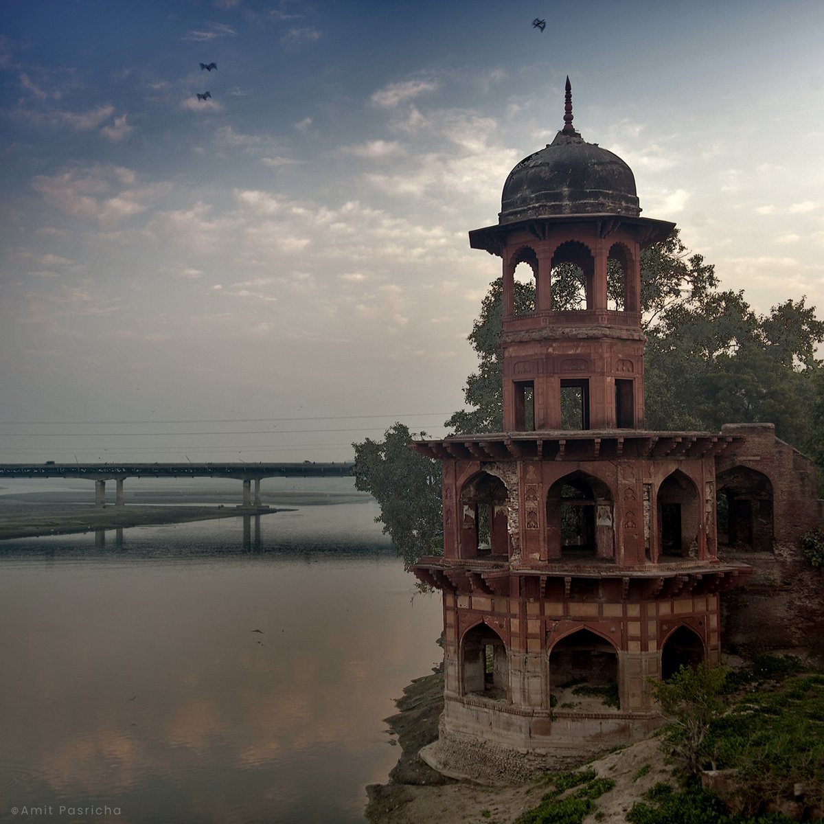 India Lost and Found: Amit Pasricha tweet media