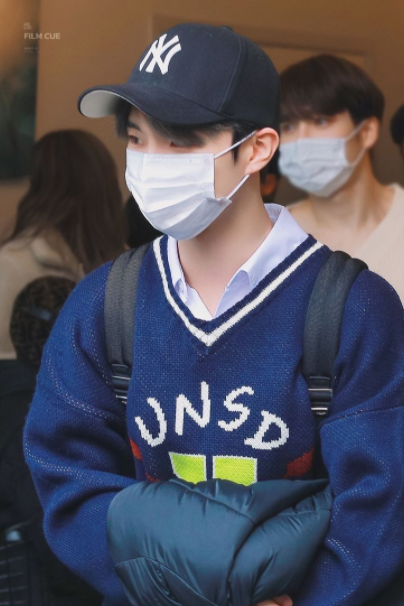 kyuhourly's tweet photo. #창민 © film cue https://t.co/uDX1CXUySB