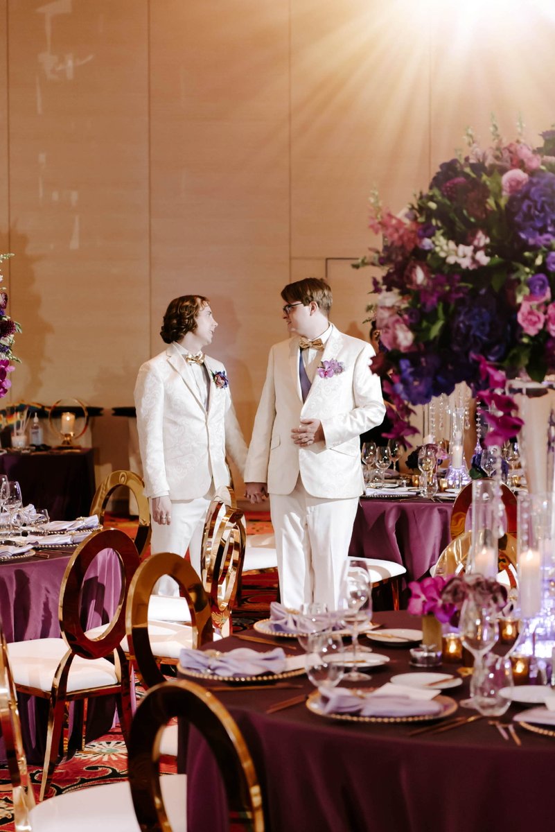 EventsSYB's tweet photo. #TBT to one of our favorite weddings of 2021! 
The location was Encore Boston Harbor, the couple was Reynolds and Mike, and the party was EPIC! #realwedding #bostonwedding #encorewedding #samesexwedding #weddingplanner #bostonweddingplanner #weddinginspo #engaged #sybevents https://t.co/jh0KjHU89p
