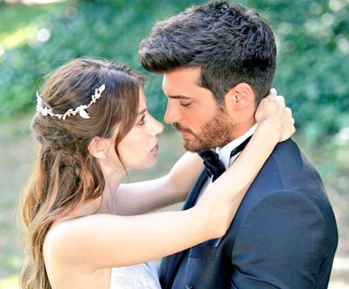 #CanYaman #ÖzgeGürel 
#EzGür #ElHombreEquivocado