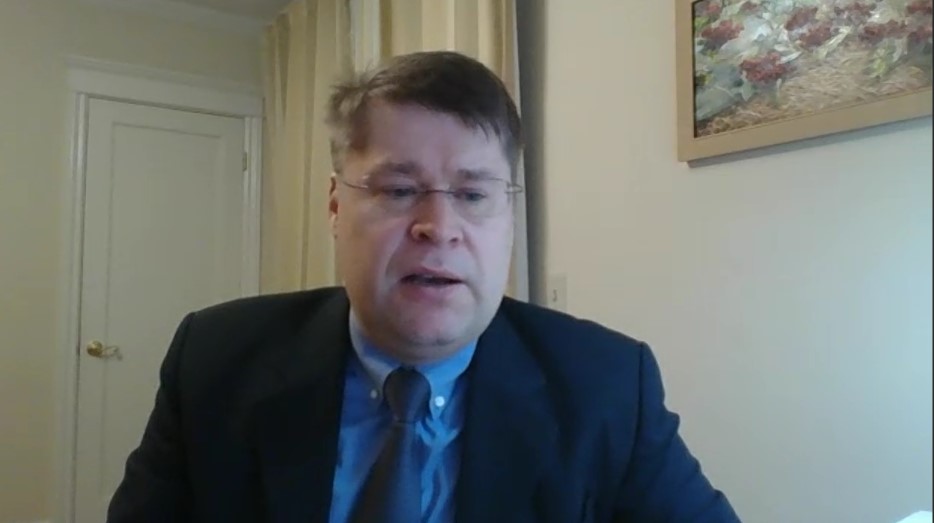 EIB's tweet photo. "Recessions have a cleansing effect and countercyclical policy blunts the positive reallocation effect. Long run costs and benefits remain to be seen." @UCBerkeley Quantedge Presidential Professor of Economics Yuriy Gorodnichenko at #EIBEcon https://t.co/bOi8IZyPn3